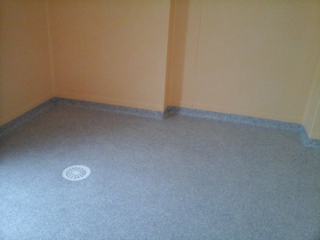 Pose d'une salle de bain en PMR